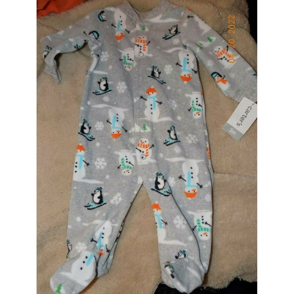 New Carter baby 0-3 month sleeper penguin